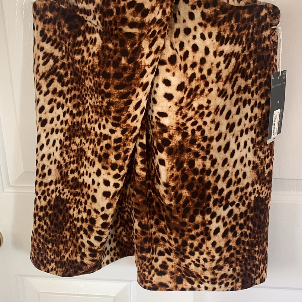 Worthington Cheetah Leopard Cross Front Tank NWT! - Picture 3 of 10